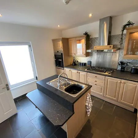 Eastcliffe Penthouse, 2 Beds & Bathrooms With Parking Cleethorpes Exterior photo